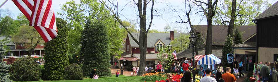 Peddler's Village is a 42-acre, outdoor shopping mall featuring 65 retail shops and merchants, 3 restaurants, a 71 room hotel and a Family Entertainment Center. in the New Hope, Bucks County PA area